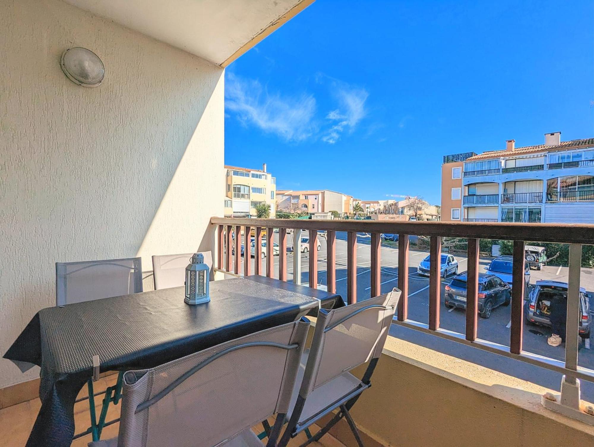 Appartement Au Calme + Parking แอกด์ ภายนอก รูปภาพ