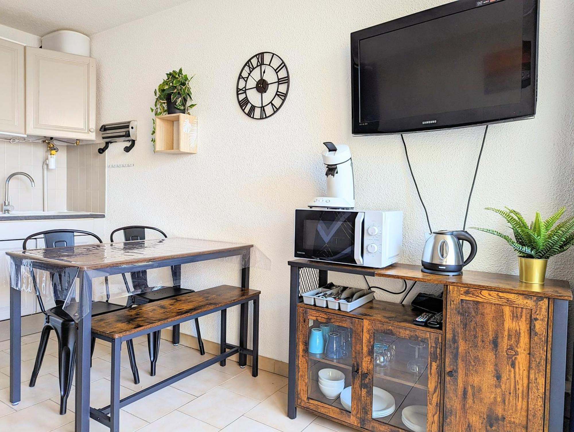 Appartement Au Calme + Parking แอกด์ ภายนอก รูปภาพ